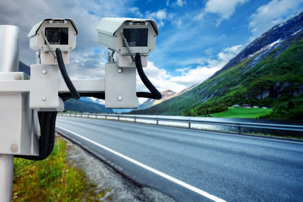how far can a speeding camera see